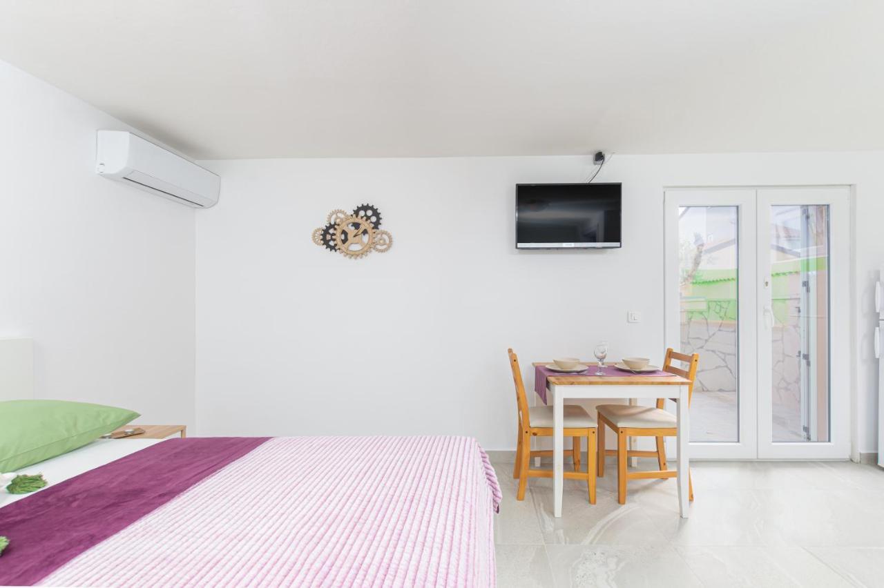 Studio Apartment Mali Медулин Екстер'єр фото