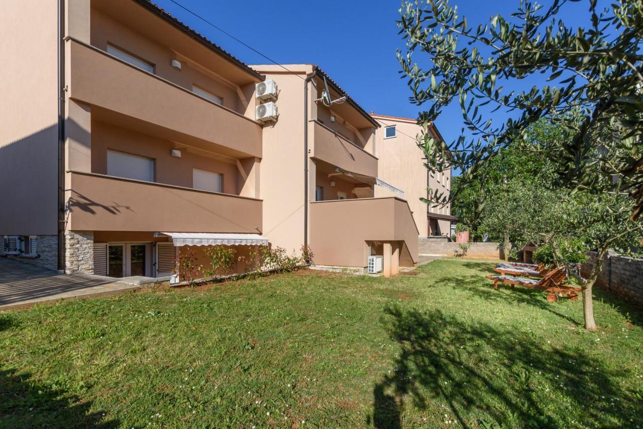 Studio Apartment Mali Медулин Екстер'єр фото